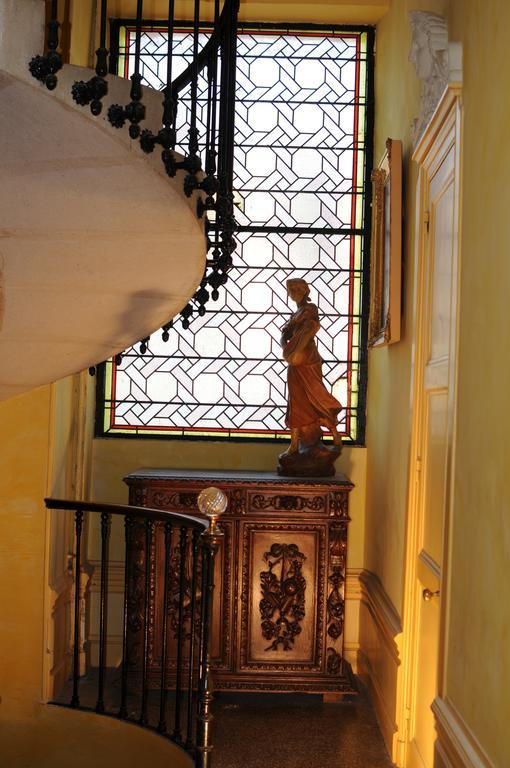 Chateau-Hotel De Nieuil Εξωτερικό φωτογραφία