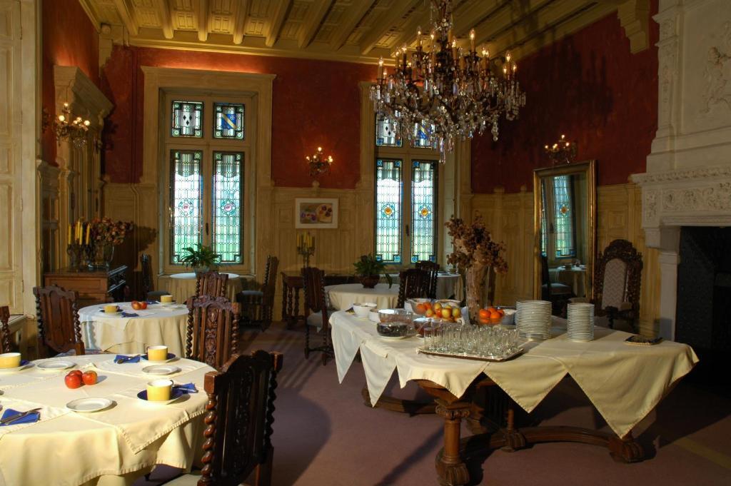 Chateau-Hotel De Nieuil Εξωτερικό φωτογραφία